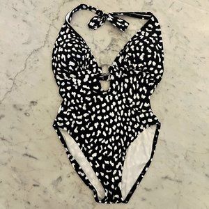 Michael Kors Black & White Animal Print Silver O-Ring One-Piece Swimsuit…